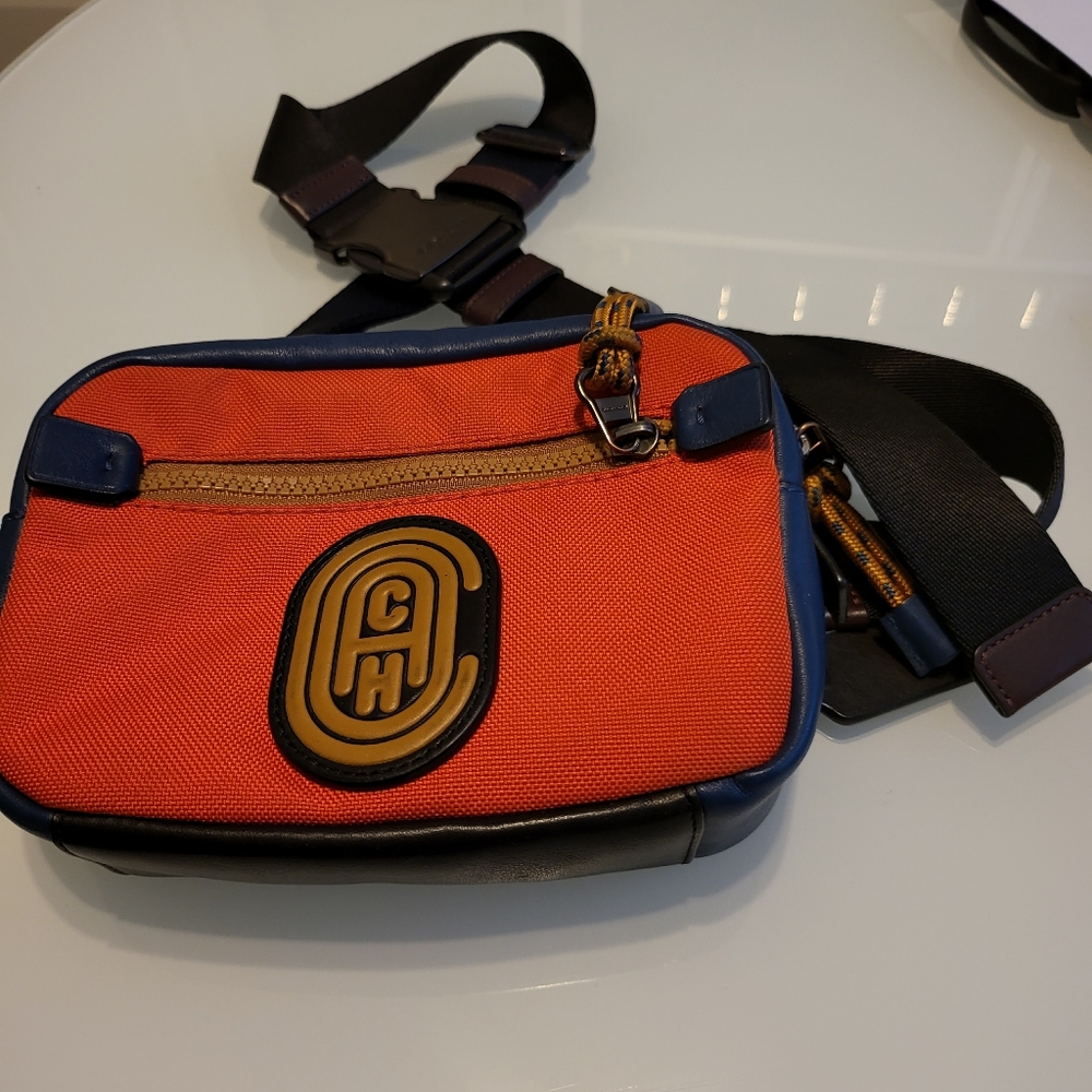 Body belt or crossbody